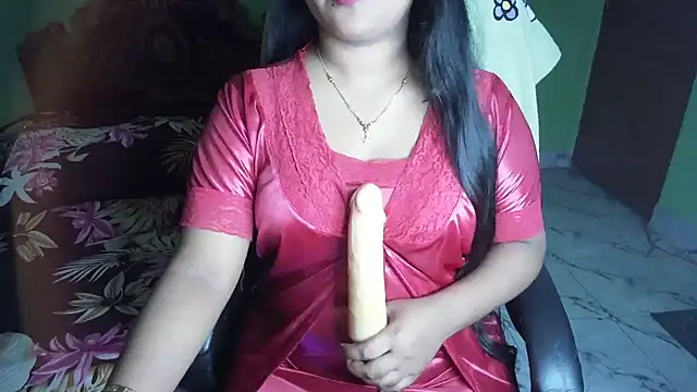 BengaliQueenStar webcam