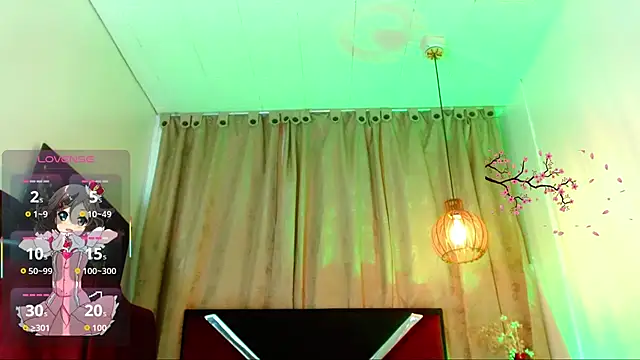 katha_Crawford webcam