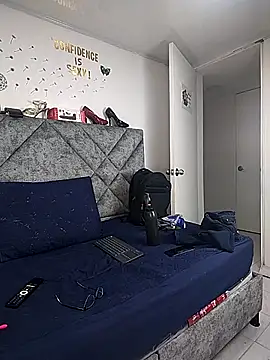 Shantey_Laurent webcam