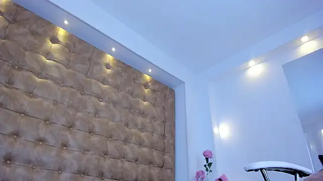 violet_giraldo webcam