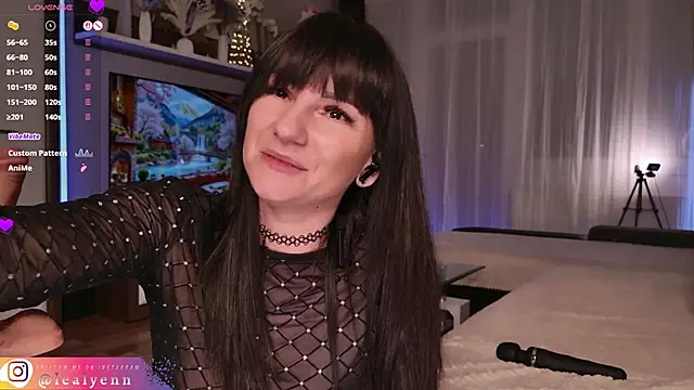 LeaLyenn's live cam