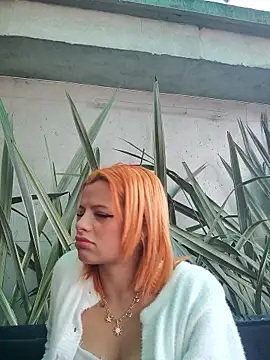 cataleya_16 (F young) - Off Shirt in public!!