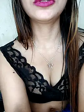 xpihu - Xpihu's free webcam - UK Sex Cams