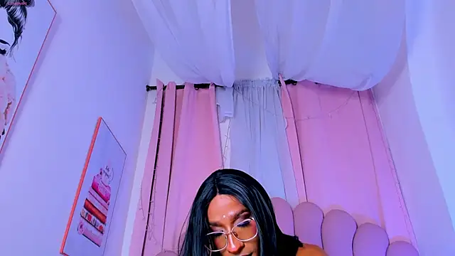 NicoleMadrird webcam