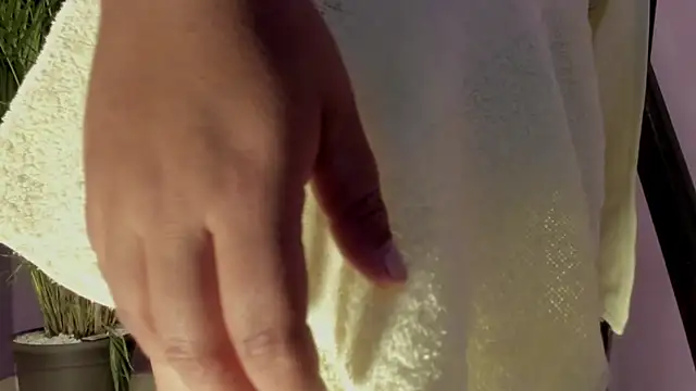 kathe_hot (F milf) - Take off panty and play with my pussy