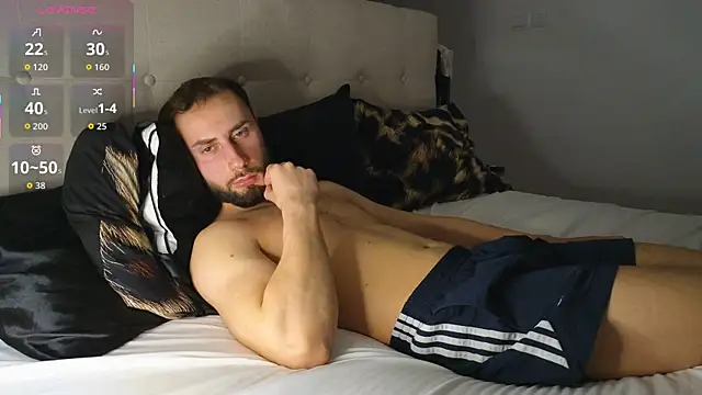 RyanStorm_ webcam