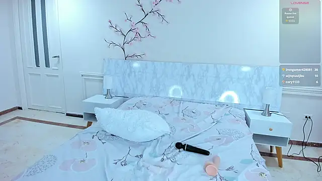 Lucifer_shadow webcam