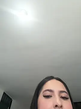 zahida_7 (F young) - show ass+spank