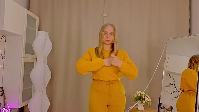 AlicaCohill live sex cam