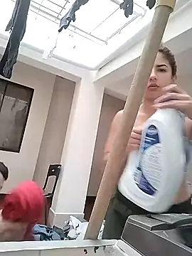 Latina_azura333 webcam