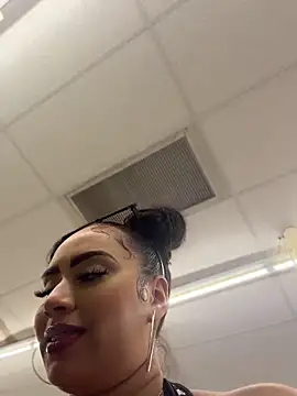 CarmelaAnthony webcam