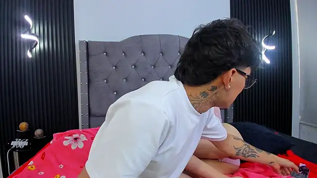 kenji_n_rousse (Ask my age) - 🙈Show doggy style🙈