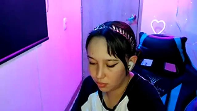 Skarlet_Adams28 webcam