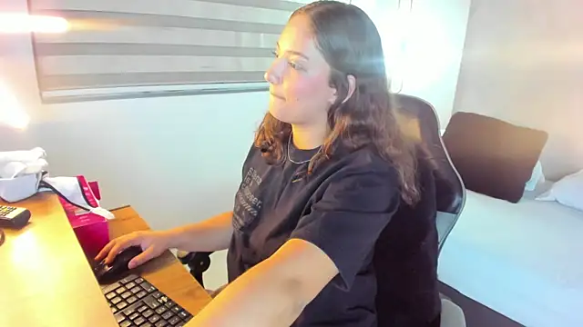 scarlett_duvall webcam