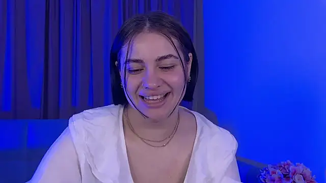 AdrianaToress webcam