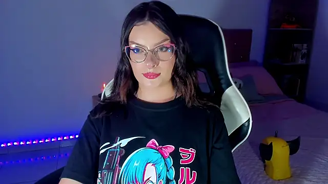 OphelianaRose33 webcam