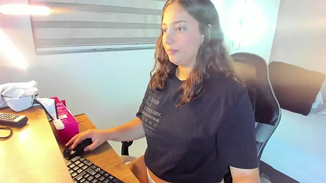 scarlett_duvall webcam