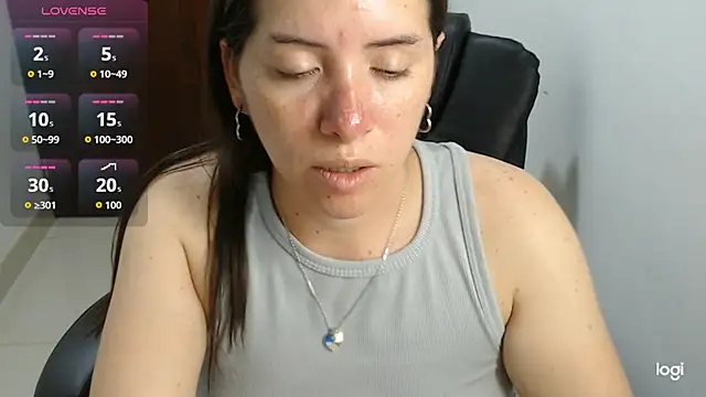 spicey_latina webcam