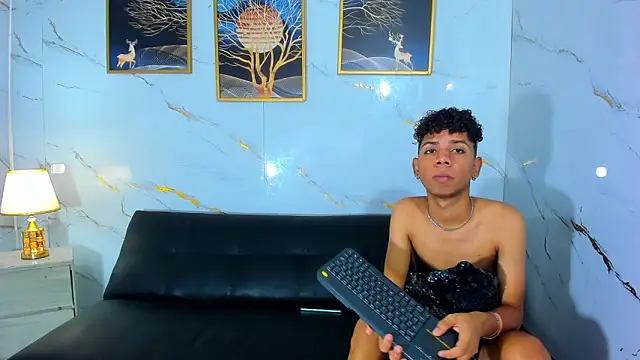 Spicy_guys webcam