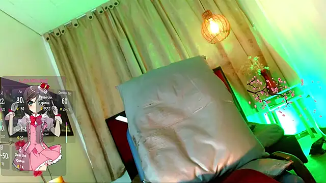 katha_Crawford webcam