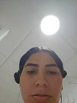 Laura_Maverick webcam