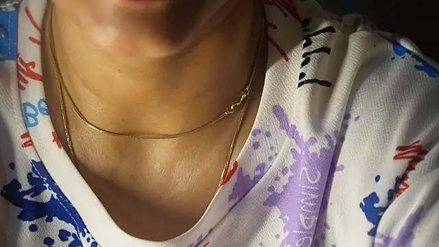 -AyeshaSinghania- webcam