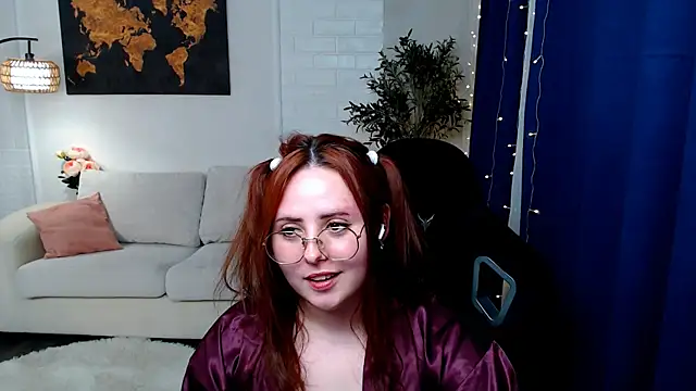 Hennessy_bunny webcam