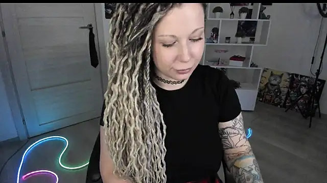 HoneySallyMoore webcam