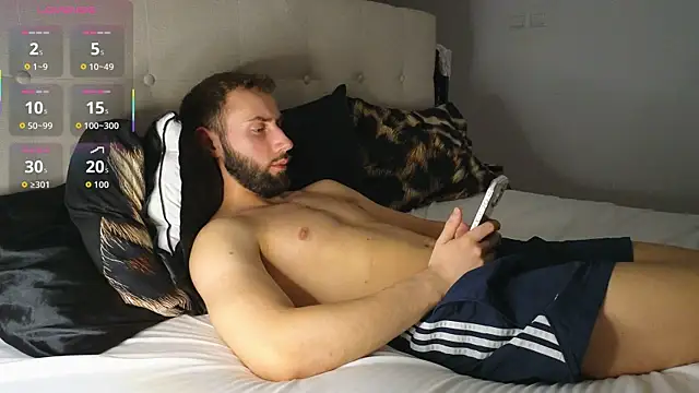RyanStorm_ webcam