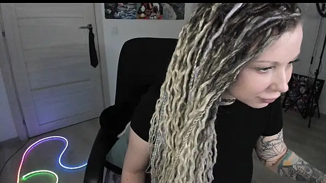 HoneySallyMoore webcam