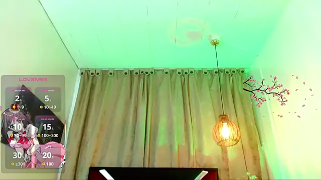 katha_Crawford webcam