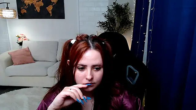 Hennessy_bunny webcam