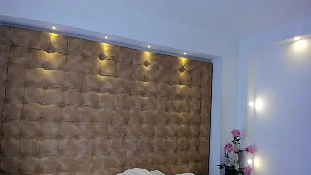 violet_giraldo webcam