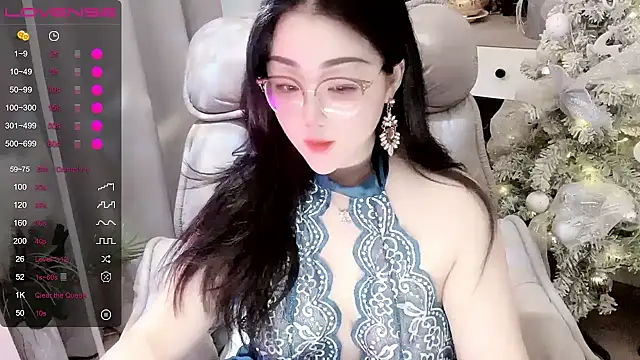 Monica-666888- webcam