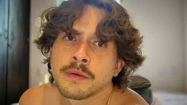 mcklister_kinky_feets webcam