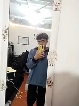 AoA-BoyStudent webcam