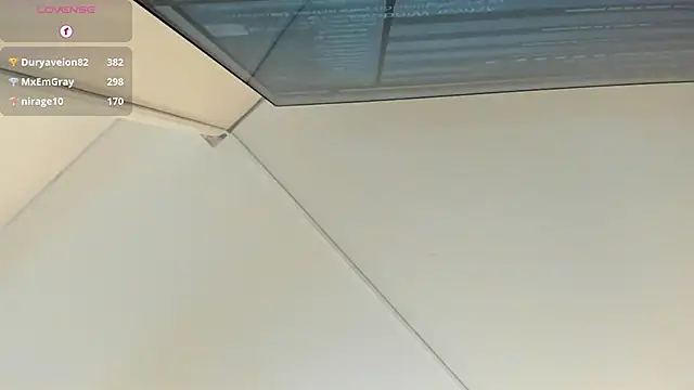 Dimitri_Bass's live cam