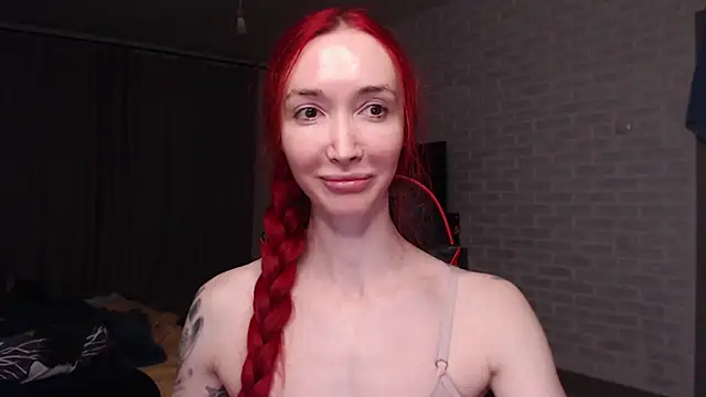 Roxy_Silver webcam