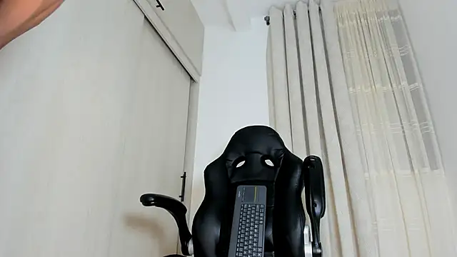 Biscuit_oliva webcam