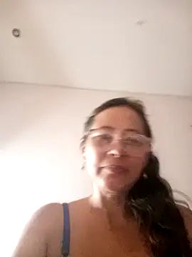 salome_69 (F milf) - Vaquera en 4