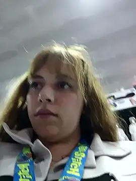 Isabella_risky webcam