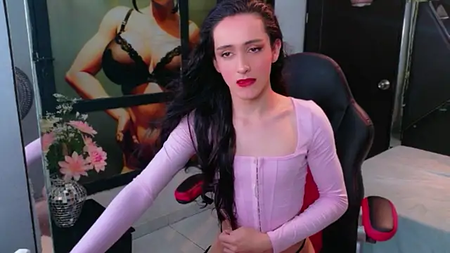 Ivony_Giselle webcam