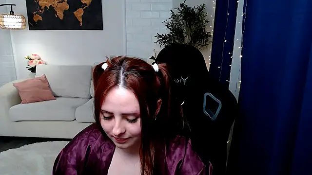 Hennessy_bunny webcam