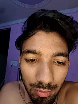 ItsPlayboy031 webcam