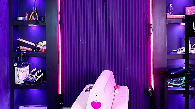 veronica_bdsm - Veronica_bdsm's free webcam - UK Sex Cams