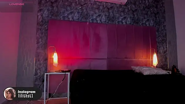 lilithst_ webcam