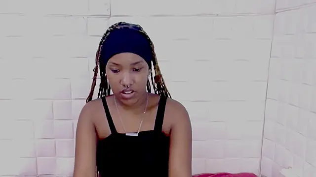 EroticSexyPrada webcam