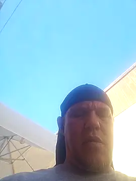 yourMasterisBored webcam