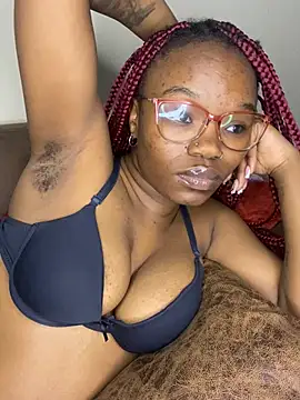 YummyMelanin117 webcam