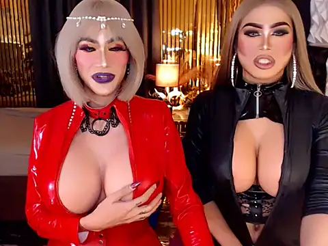 MonstrousCockDiva webcam